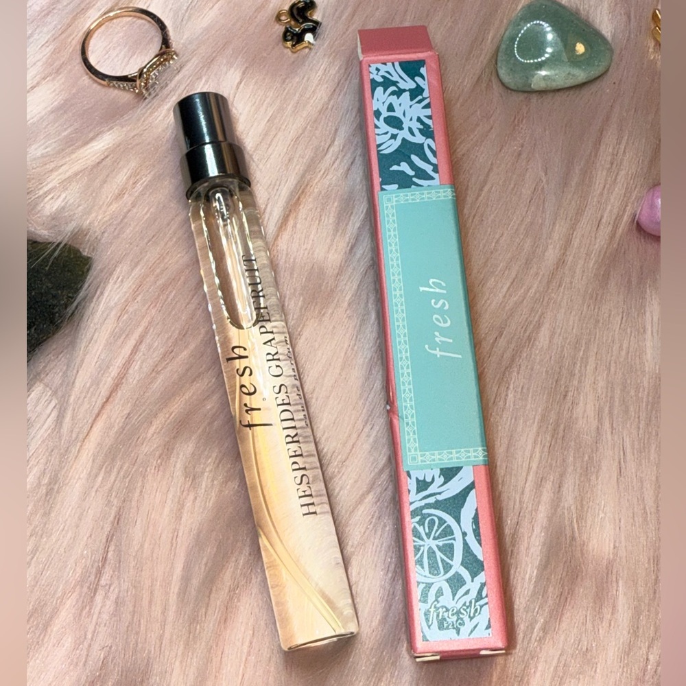 fresh Hesperides Grapefruit Travel Spray
